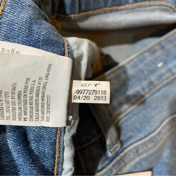 American Eagle Womens High Rise Mom Jean Size 20R Stretch Medium Wash Denim NWOT - Picture 7 of 9